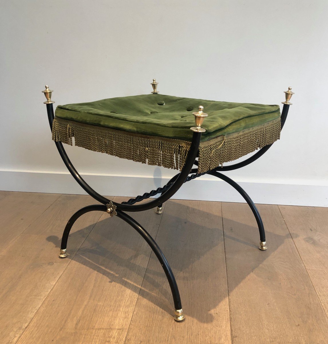 Neoclassical Style Stool In Black Lacquered Metal, Brass And Velvet-photo-2