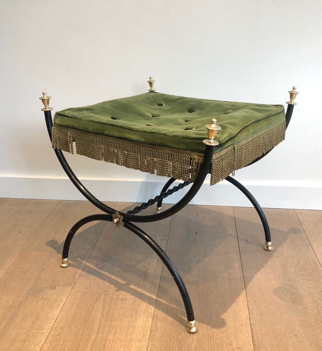 Neoclassical Style Stool In Black Lacquered Metal, Brass And Velvet-photo-8