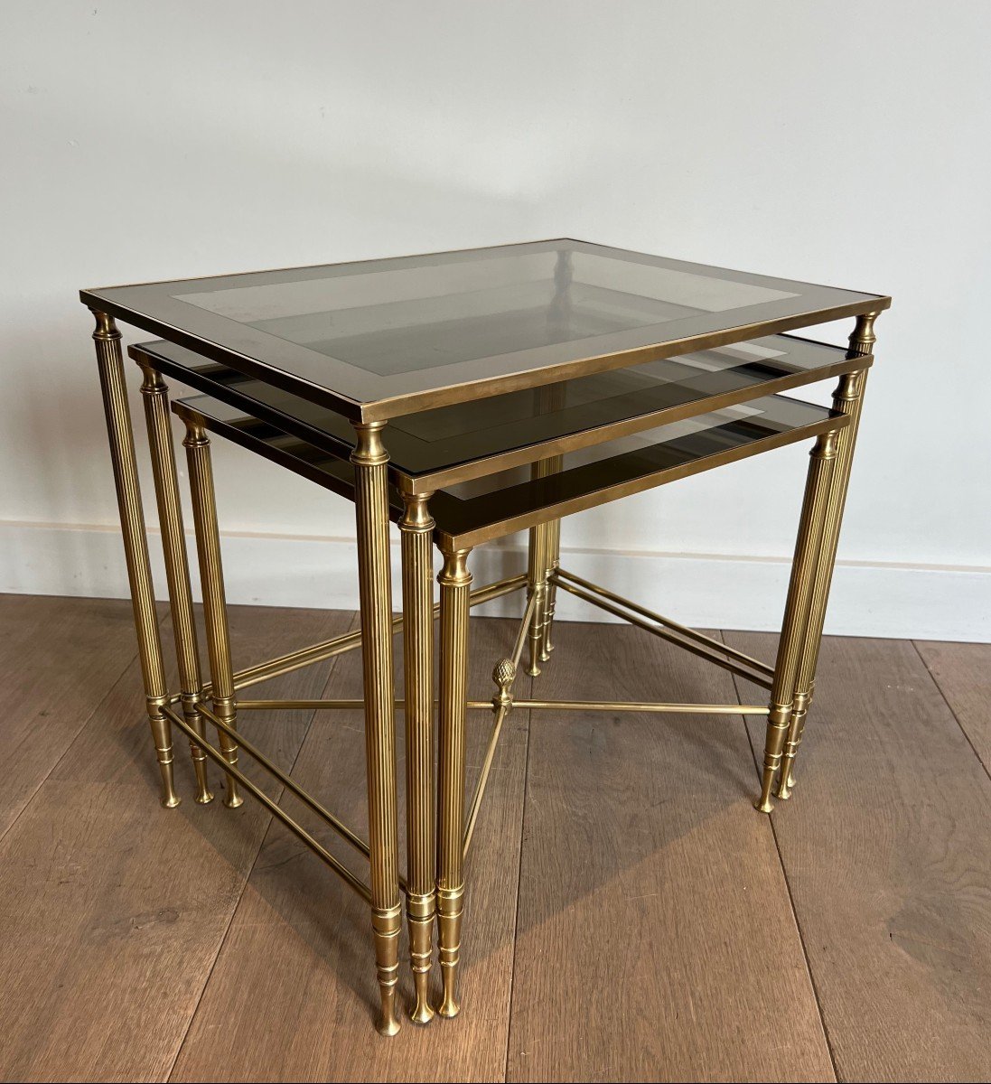 Set Of Neoclassical Style Brass Nesting Tables. French Work By Maison Jansen-photo-4