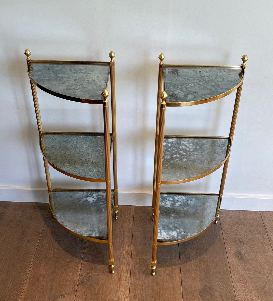 Pair Of Gilt Metal Corner Side Tables With Eglomized Mirror Shelves. French Work -photo-2