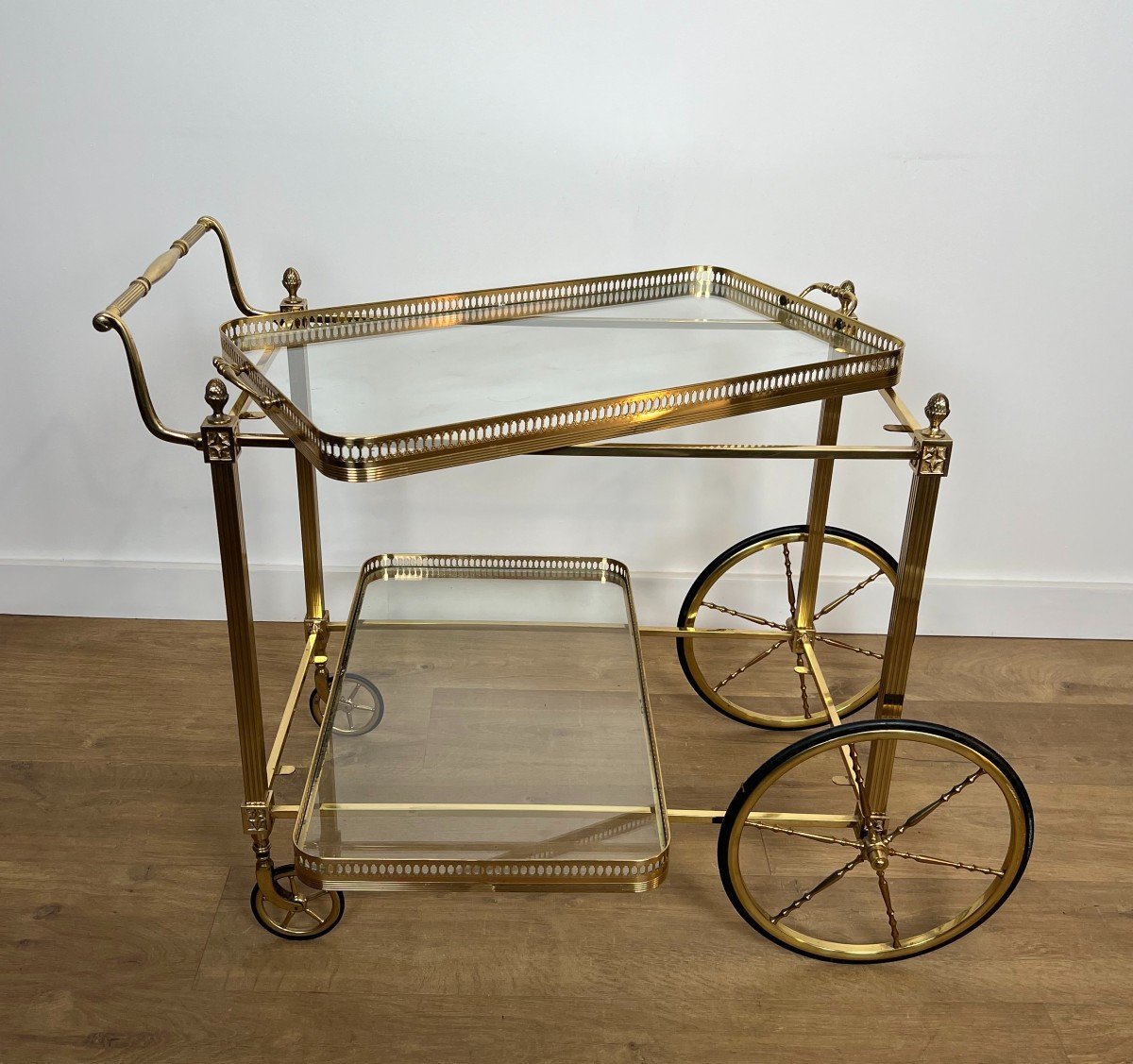 Neoclassical Style Brass Drinks Trolley Decorated With Lily Flowers. French Work -photo-2