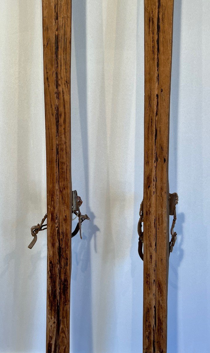 Paire d'Anciens Skis En Bois-photo-5