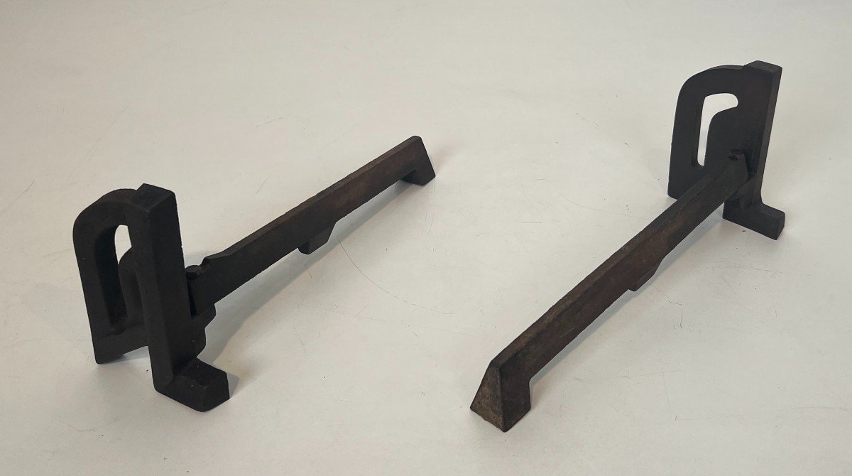 Pair Of Small Modernist Cast Iron And Wrought Iron Andirons. French Work. Circa 1940-photo-3