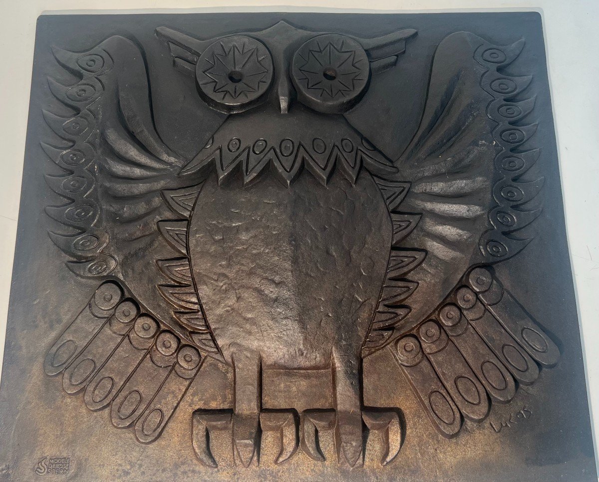 Modernist Cast Iron Fireback Showing An Owl Signed By Lucas For Stern-photo-7