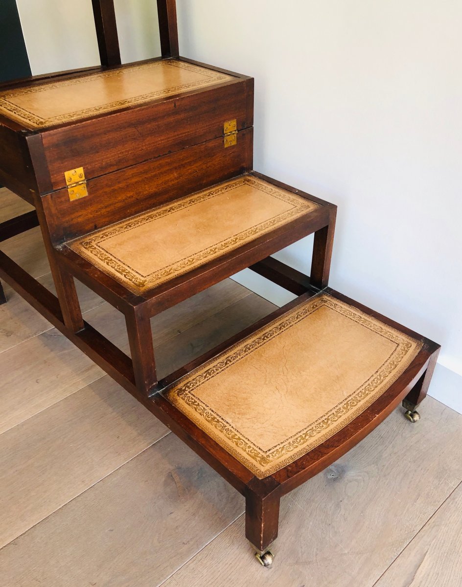 Escabeau De Bibliothèque En Bois Et Cuir Pliant Et Transformable En Table Basse. Vers 1950-photo-3