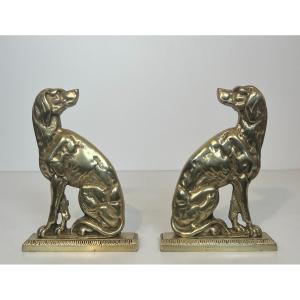 Paire De Chenets En Bronze Représentant Des Chiens. Travail Français. Vers 1900