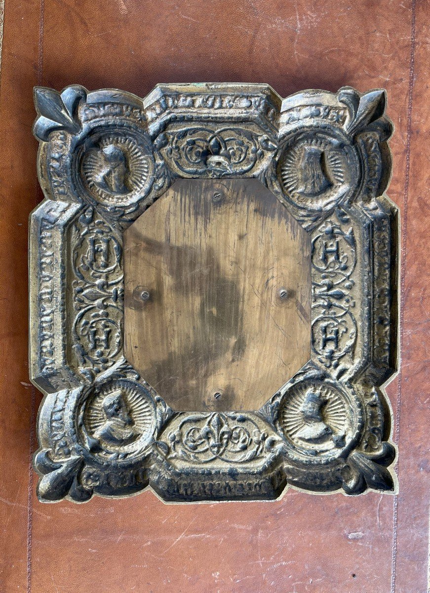 Plaquette Légitimiste En Bronze Et Porcelaine Représentant Le Duc De Chambord-photo-2