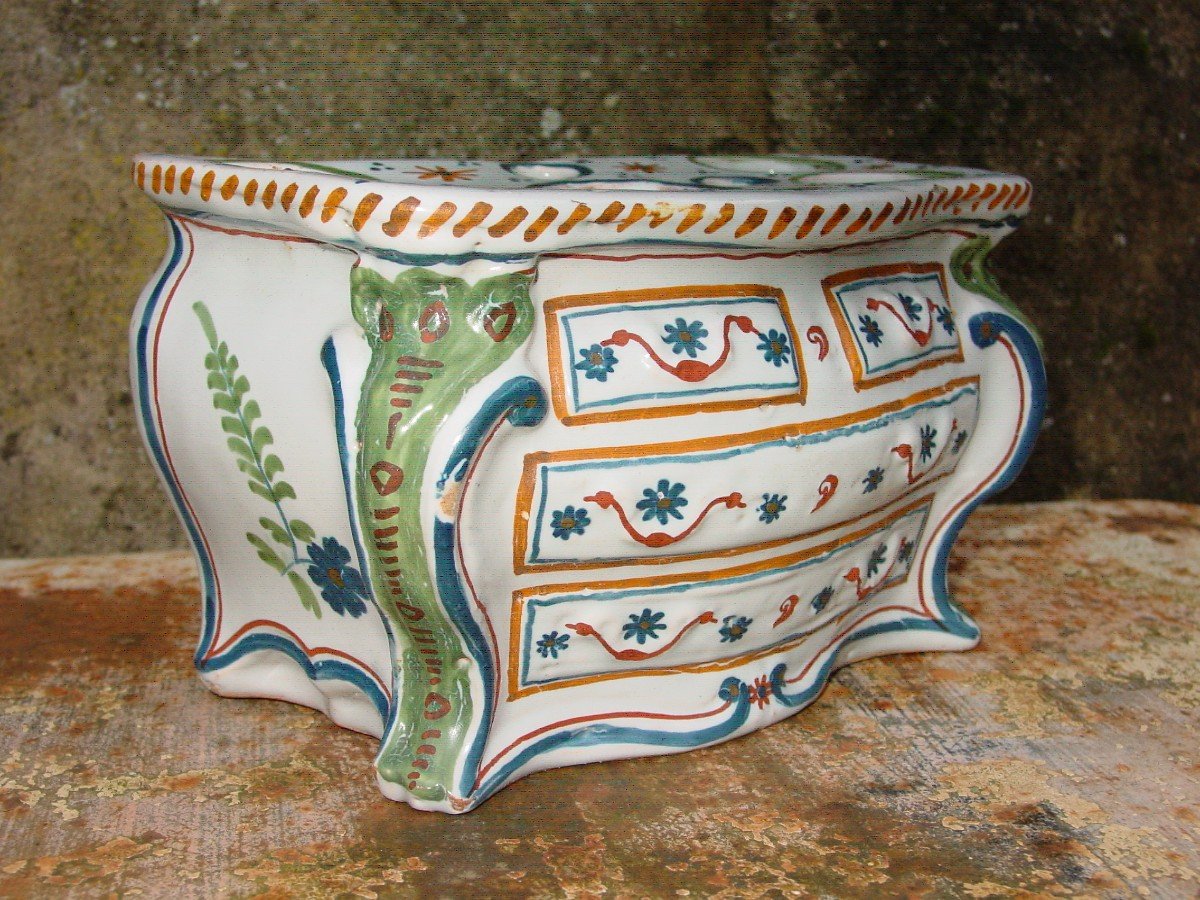 Bouquetière Forming Commode In Nevers From The 19th Century-photo-3