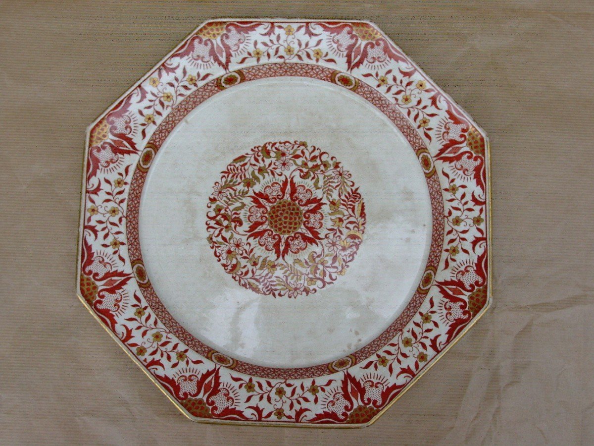 Minton, Octagonal Dish From The 19th Century.-photo-2