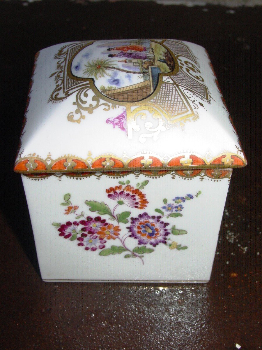 1900 Porcelain Box Meissen Style Decor From The 18th-photo-4