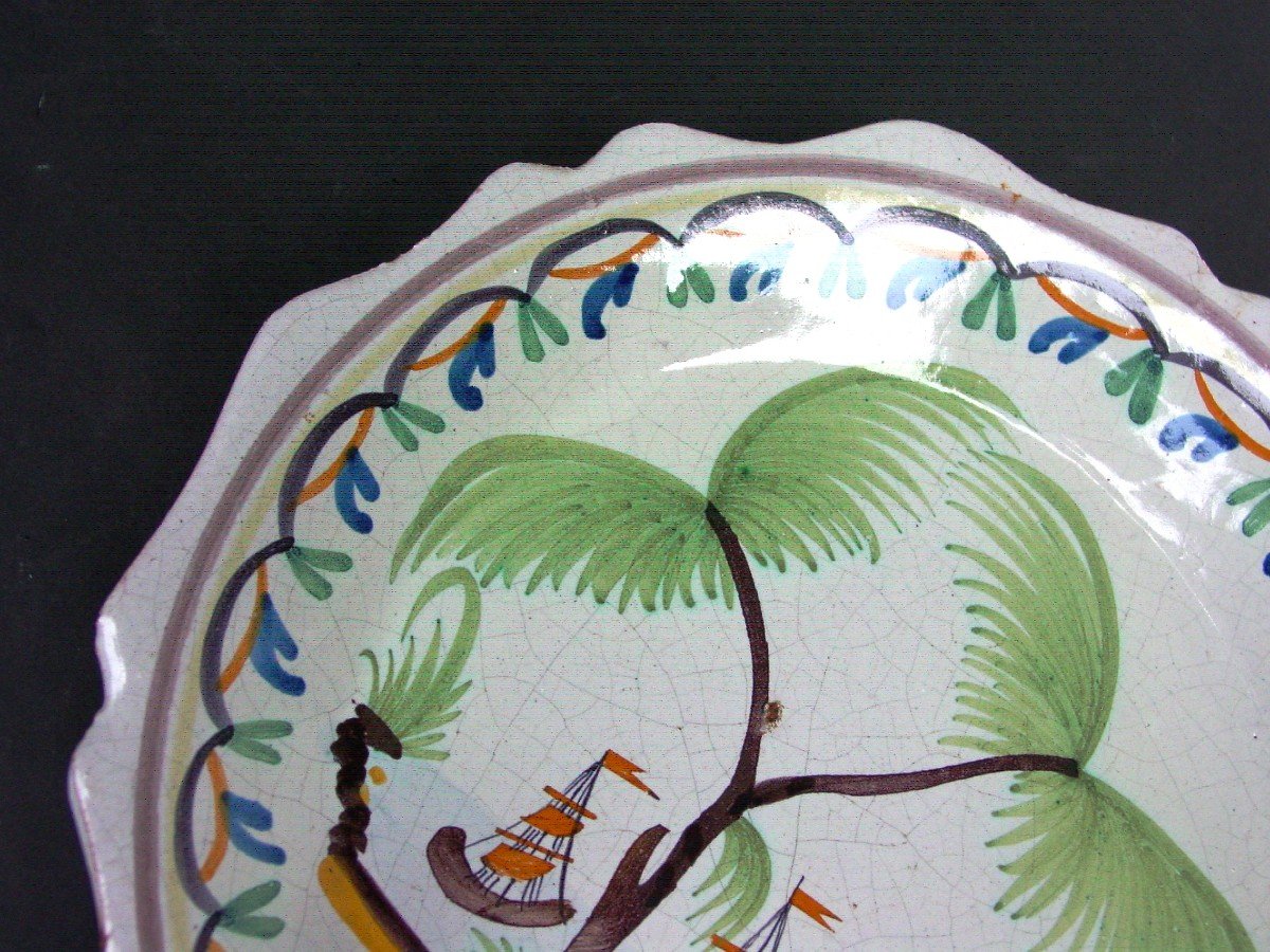 Nevers Plate Around 1800 With Exotic Decor-photo-4