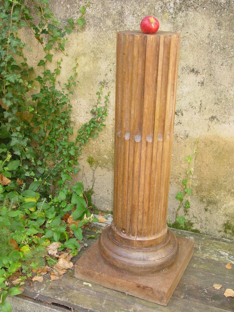 Sheath, Truncated Pedestal Column, In Waxed Walnut From The 19th-photo-3