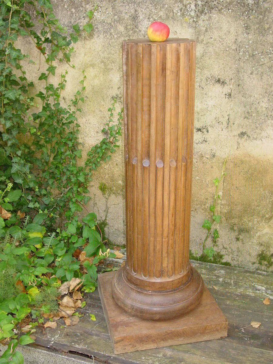 Sheath, Truncated Pedestal Column, In Waxed Walnut From The 19th-photo-3