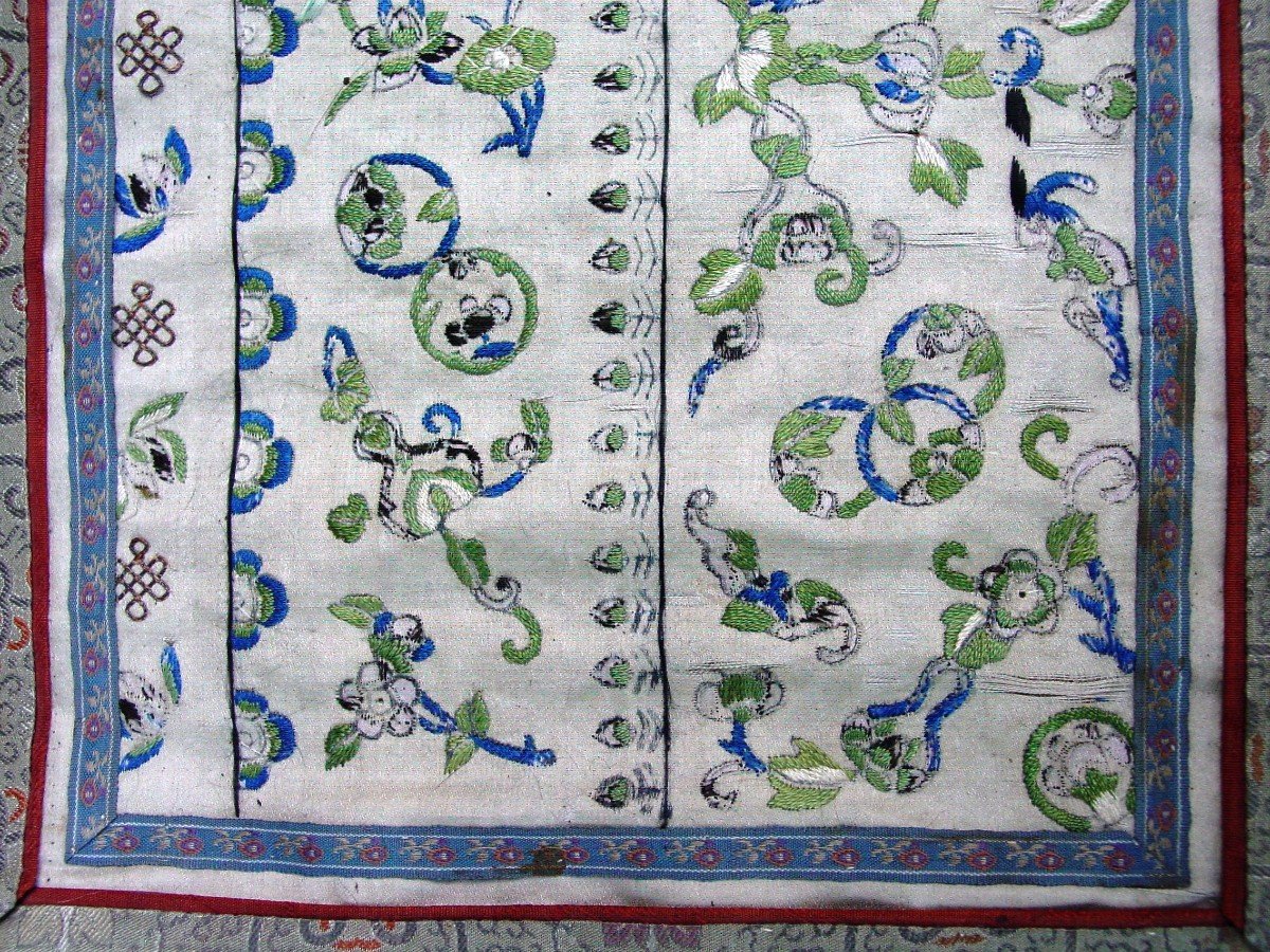 Small Embroidered Silk Panel Ancient China-photo-8