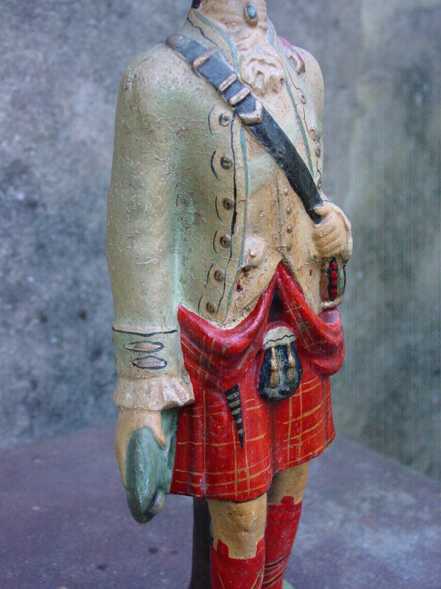 Drambuie: "prince Charlie" Papier Maché Advertising Effigy-photo-1