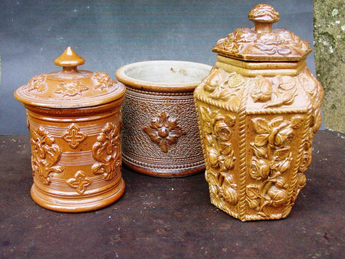 3 Beauvaisis Sandstone Tobacco Pot-photo-2