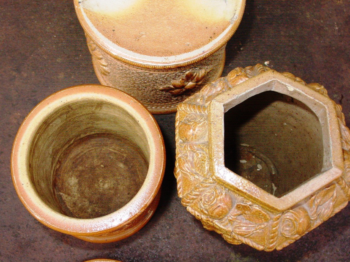 3 Beauvaisis Sandstone Tobacco Pot-photo-3