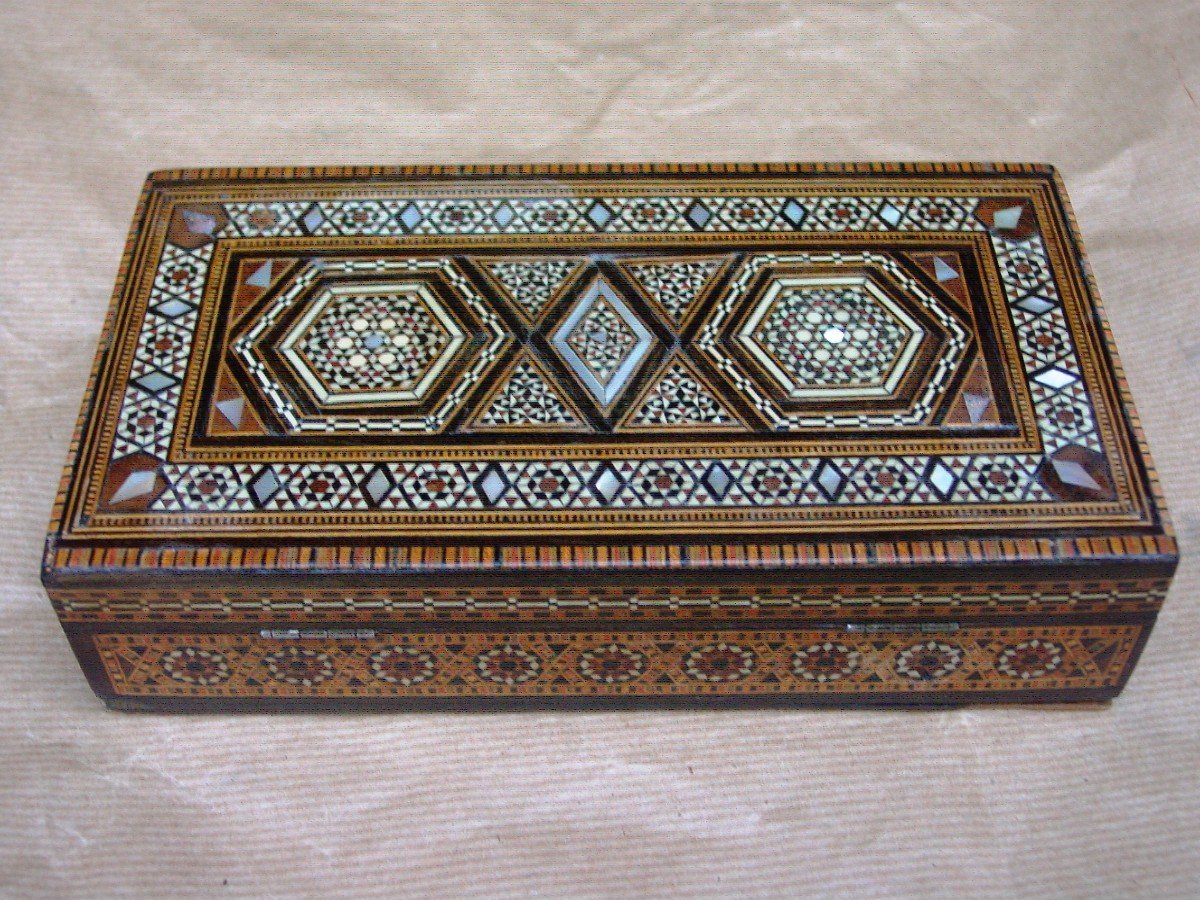 Syrian Box 1900 Marquetry