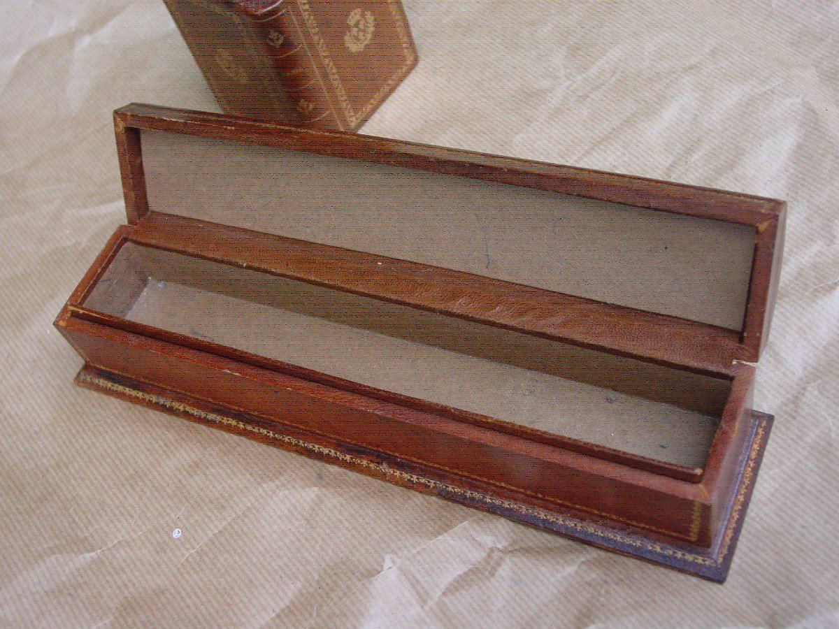 2 Leather Pen Holders Covered Desk Trim C. 1960 Louis XIV-photo-2