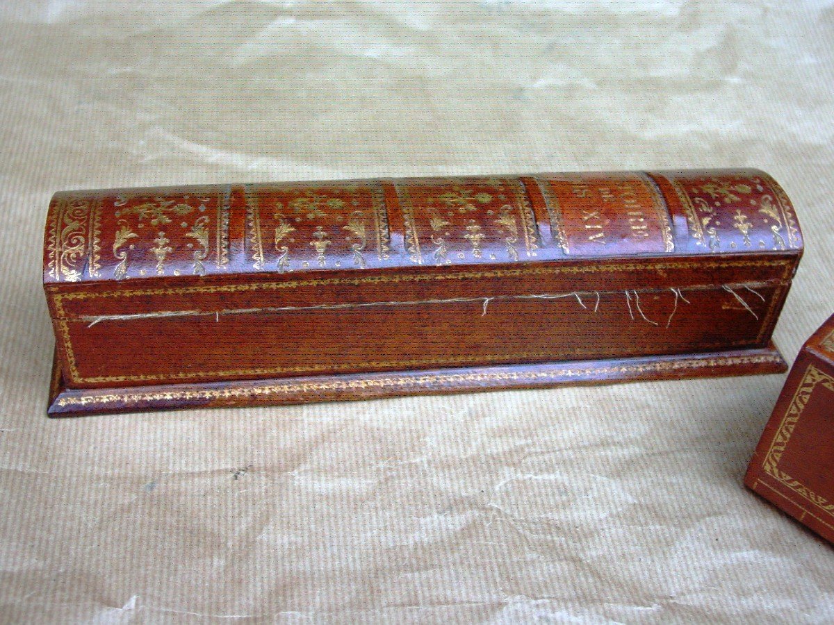 2 Leather Pen Holders Covered Desk Trim C. 1960 Louis XIV-photo-1