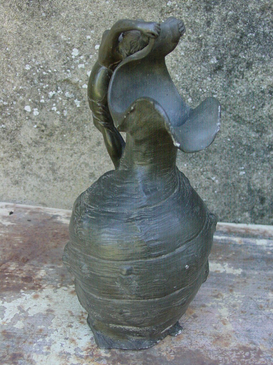 Art Nouveau Jug In Pure Pewter By-photo-4