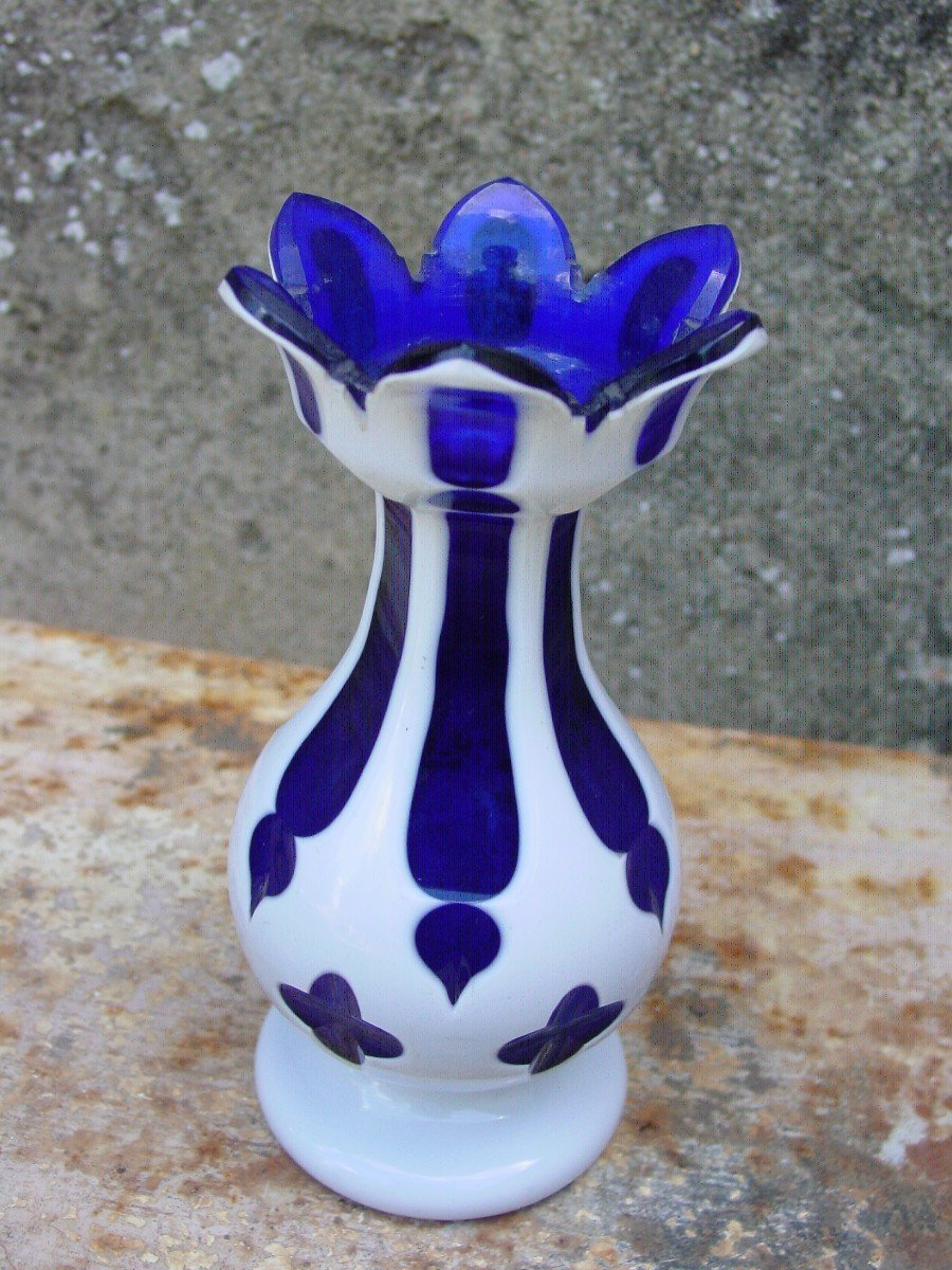Fig Holder (or Not!) In Overlay Bohemian Glass-photo-2