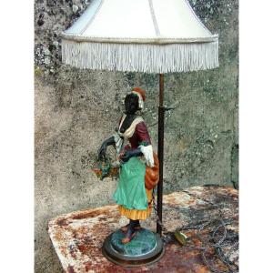 Lampe 1900 à Décor De Bouquetière En Régule Peint 