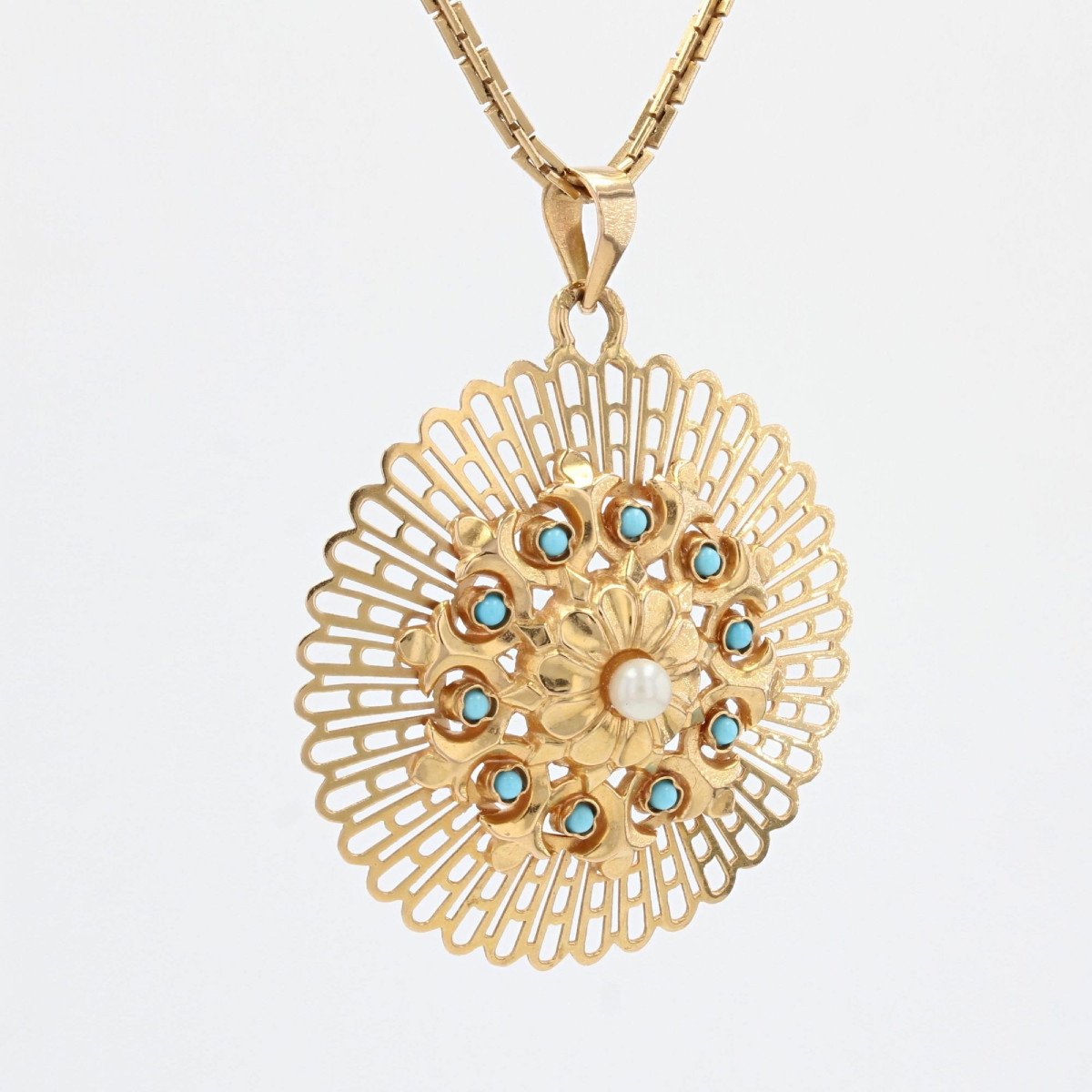 Vintage Rosette Pendant In Gold Pearl And Turquoise-photo-3