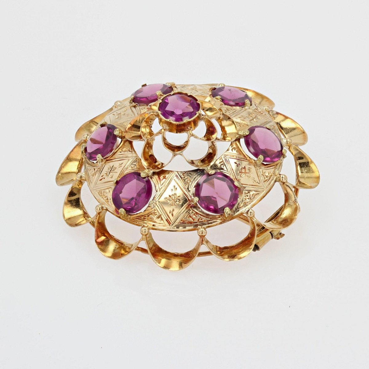 Old Brooch In Gold And Garnets-photo-1