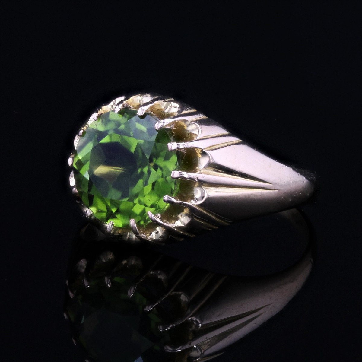 Peridot Gold Vintage Ring-photo-3