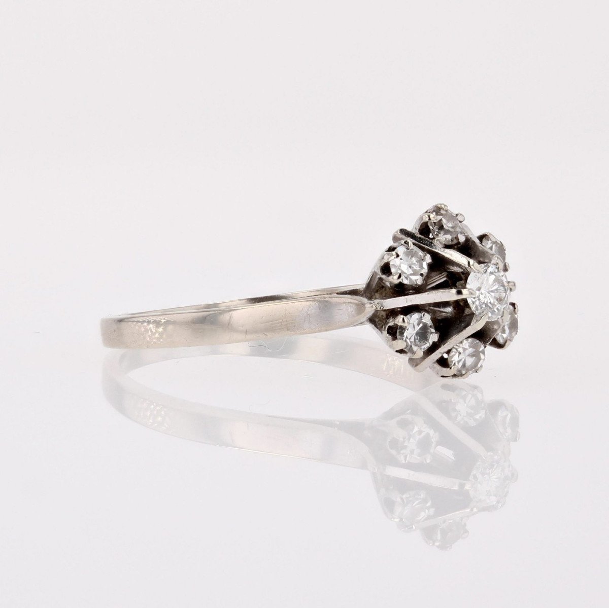 Vintage Diamonds White Gold Ring-photo-4