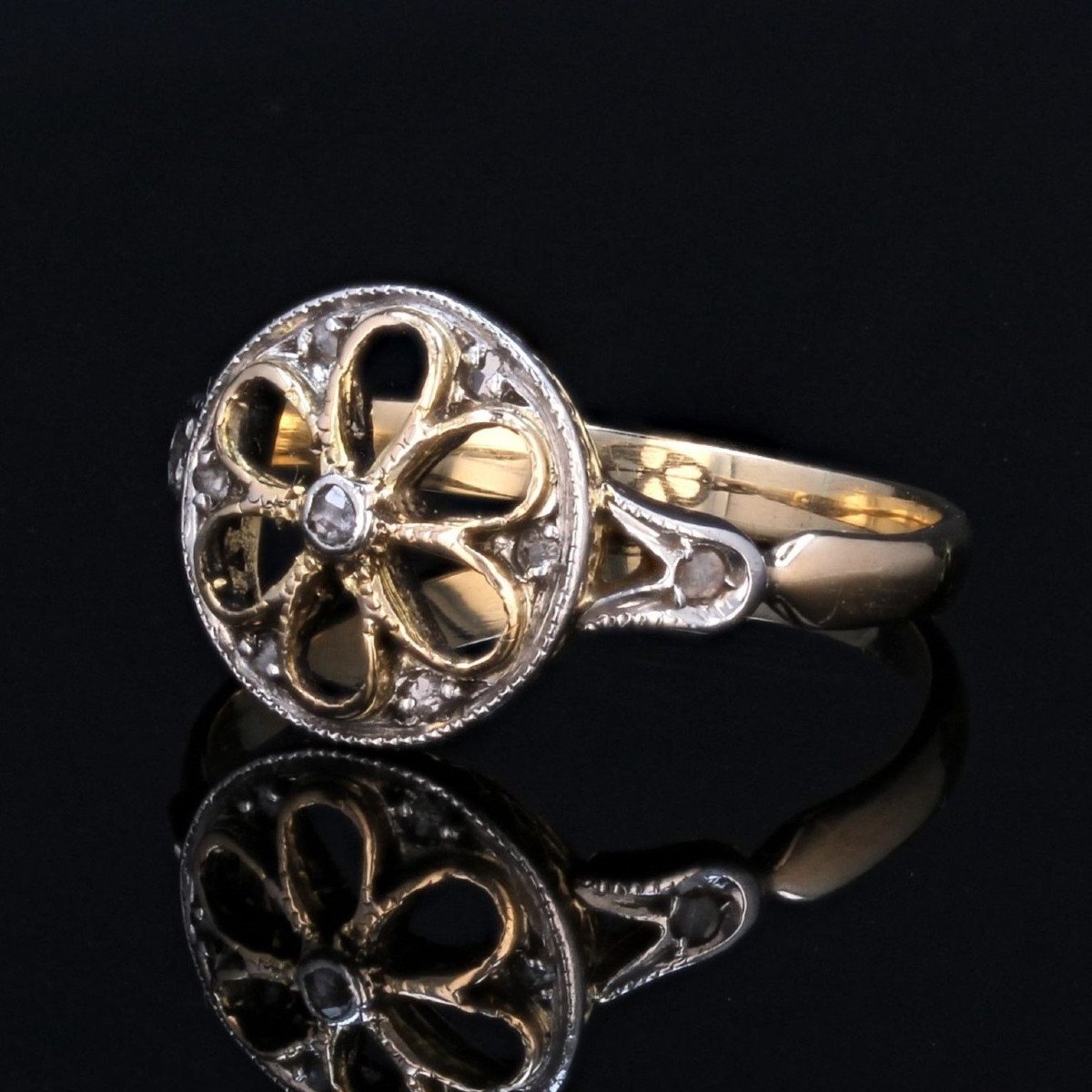 Antique Rose Cut Diamond Rosette Ring-photo-2