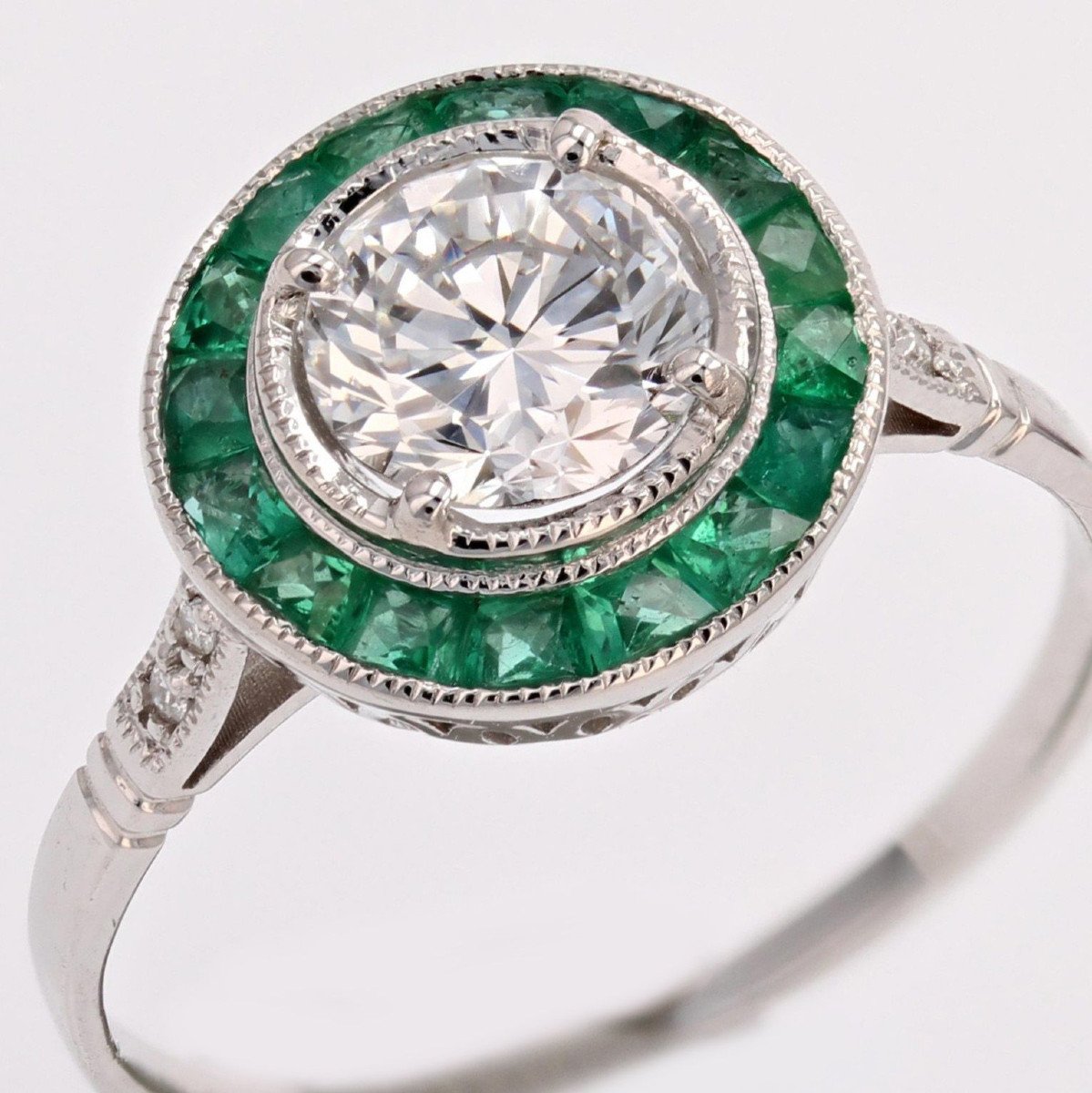 Calibrated Diamonds And Emeralds Ring-photo-5