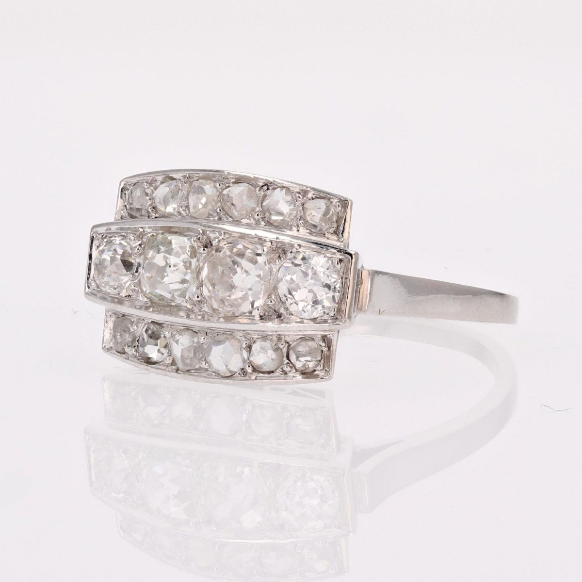 Art Deco Platinum And Diamond Ring-photo-4