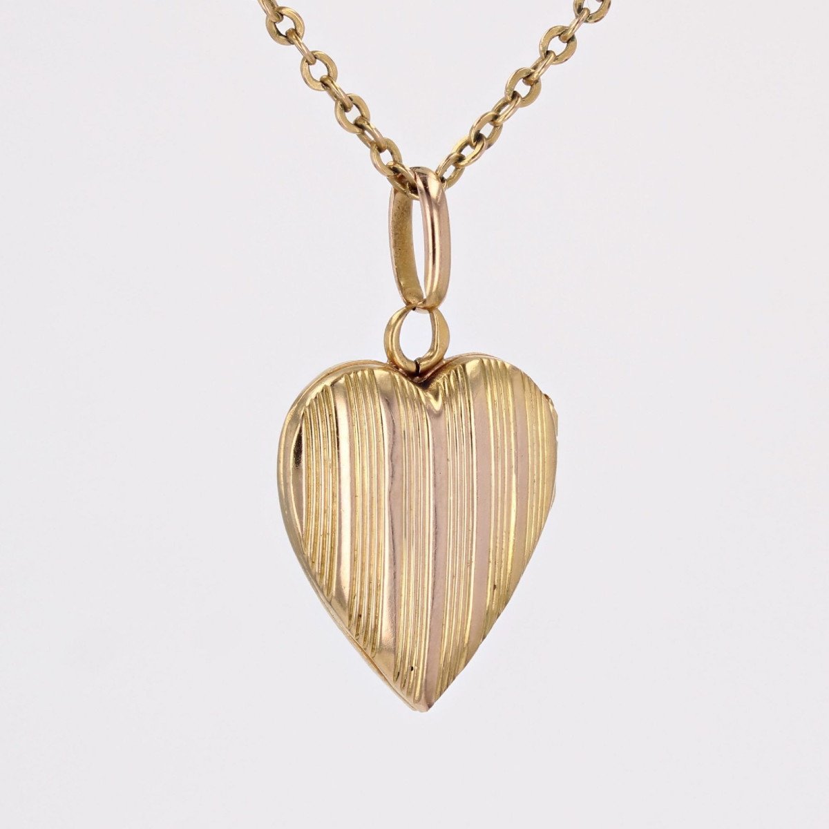 Rose Gold Heart Locket-photo-2