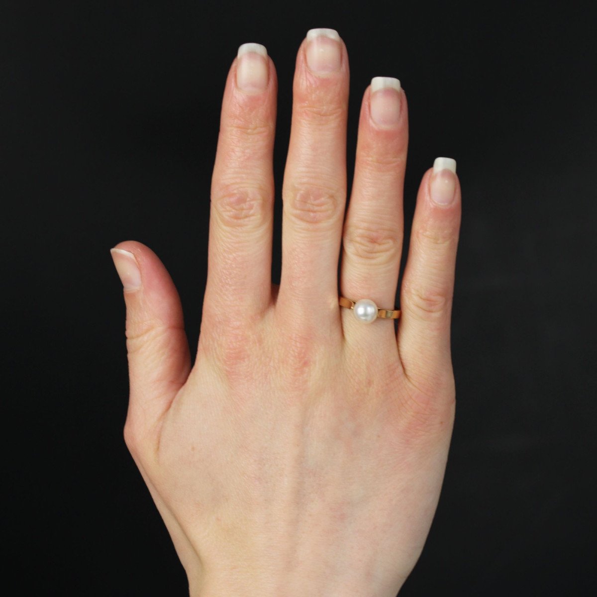 Yellow Gold Solitaire Cultured Pearl Ring-photo-2