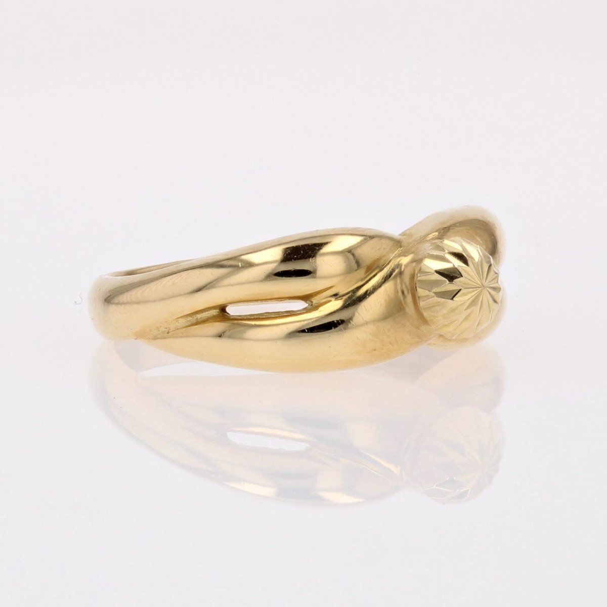 Yellow Gold Ring Interlaced Chiseled Dome-photo-4