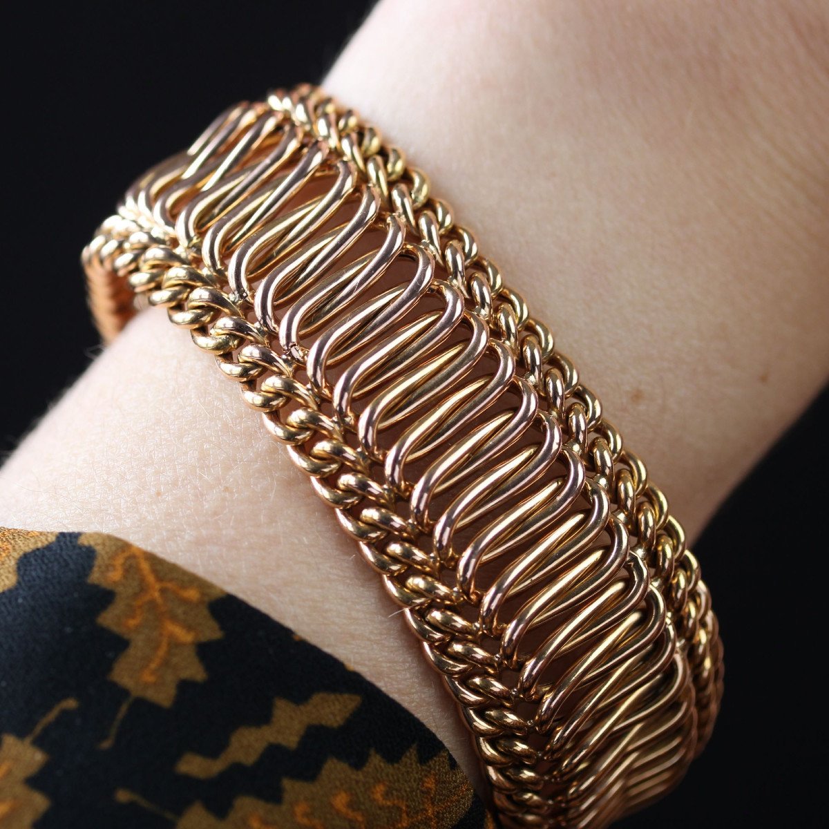 Vintage Openwork Rose Gold Bracelet-photo-3