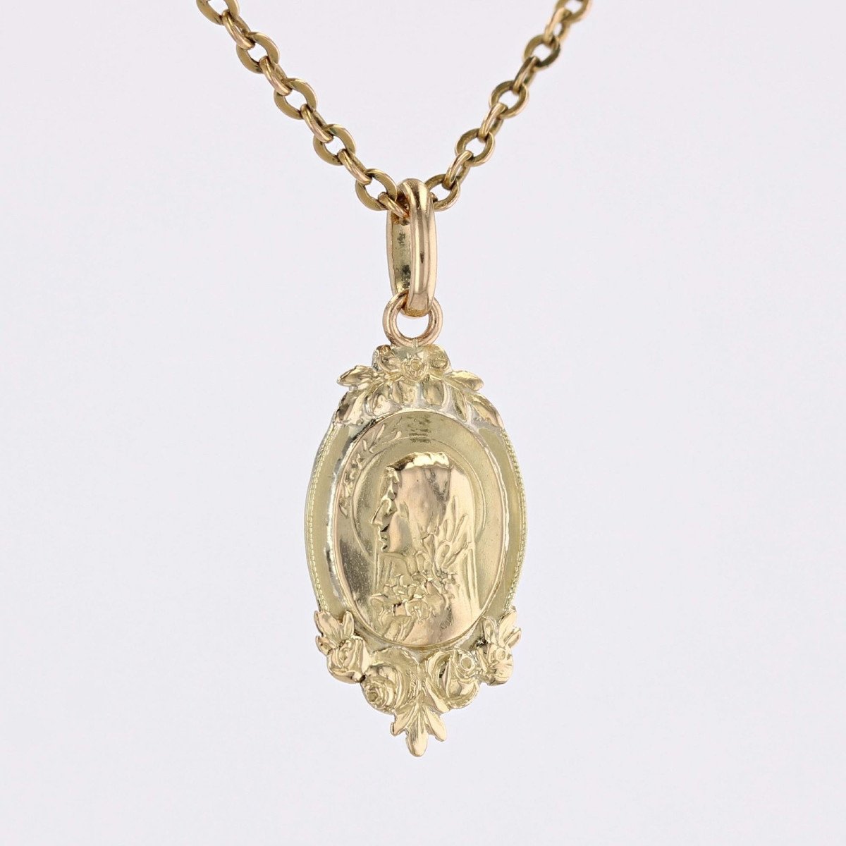 Old Yellow Gold Saint Therese Pendant-photo-4