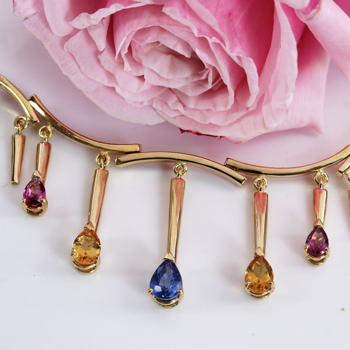 Gold Necklace And Its Colored Sapphires-photo-6