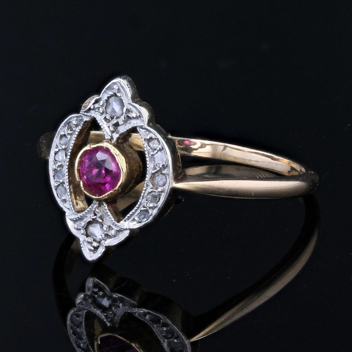 Bague Ancienne Rubis Et Diamants Taillés En Rose-photo-3