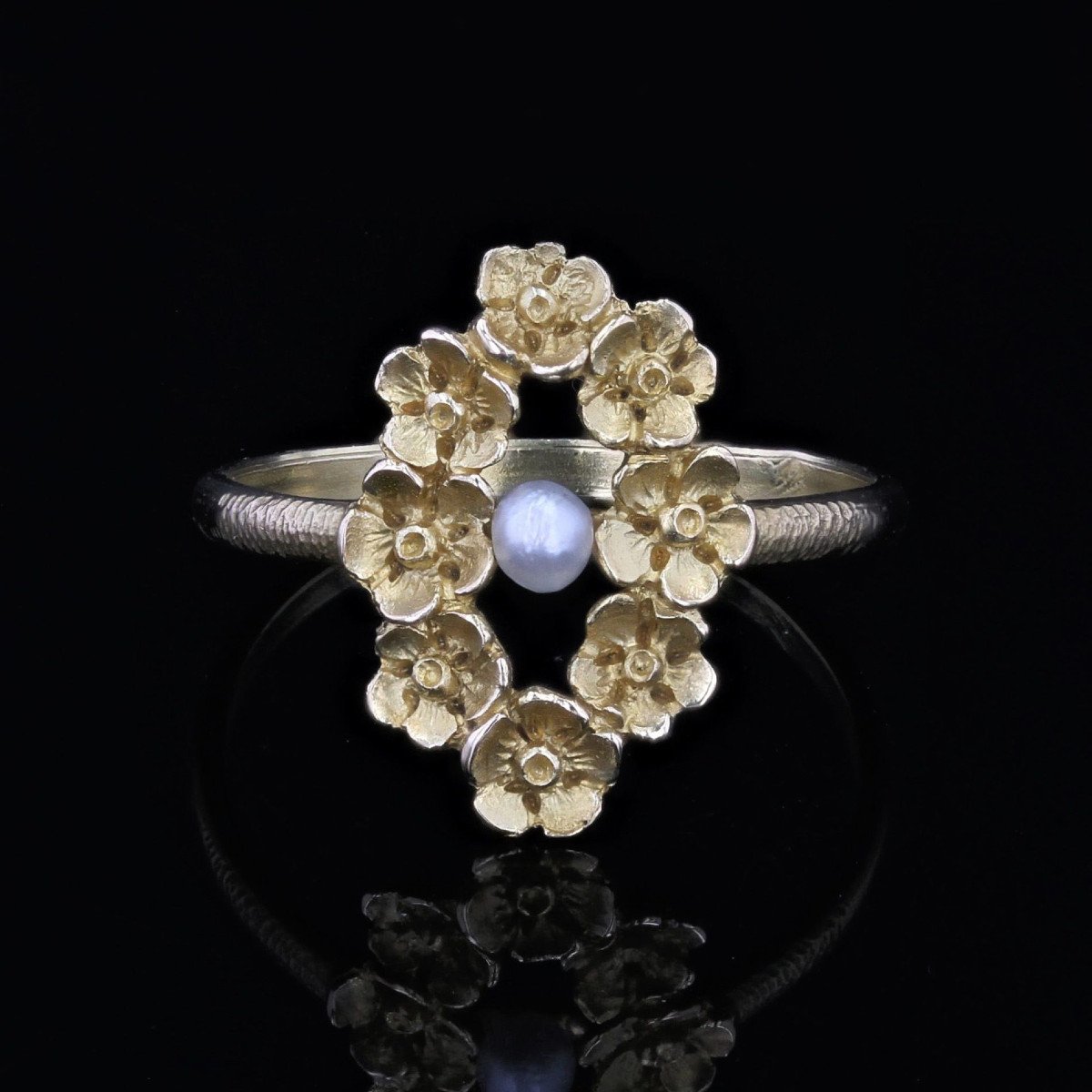 Antique Art Nouveau Flower And Fine Pearl Ring-photo-1