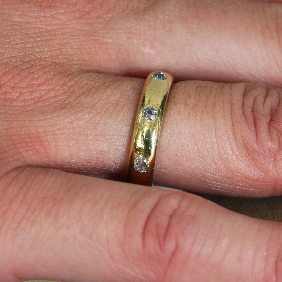 Antique Yellow Gold And Diamond Cushion Wedding Ring-photo-5