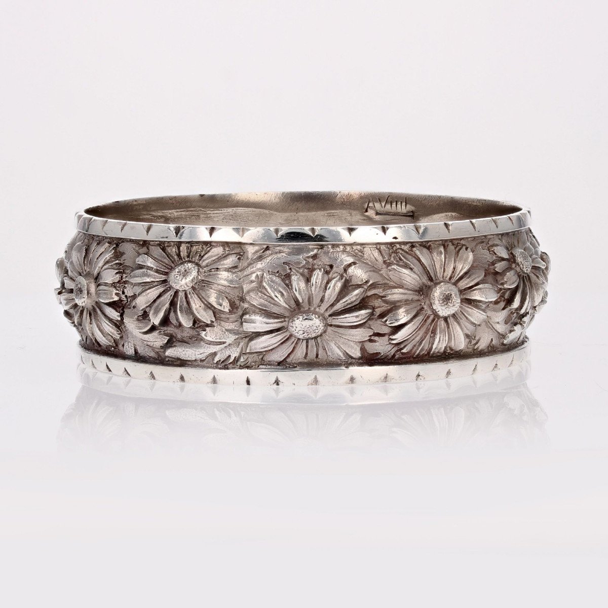 Silver Bangle Bracelet With Flower Engravings-photo-4