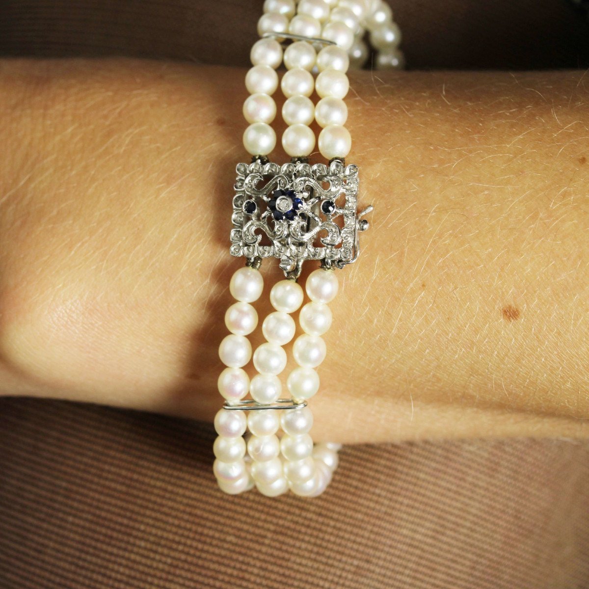 Bracelet 3 Rangs De Perles Et Son Fermoir En Or Blanc-photo-3