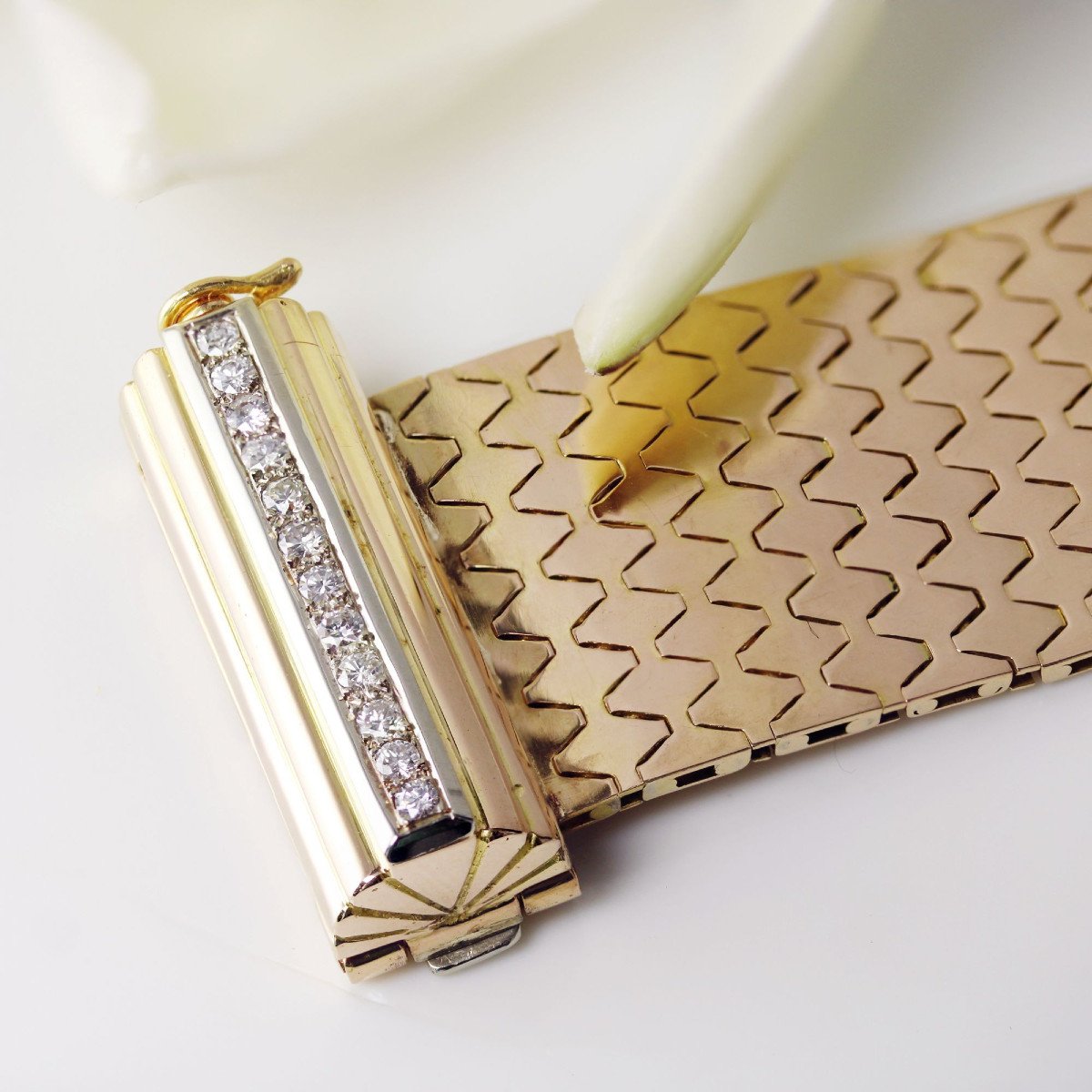 Retro Gold Diamond Belt Bracelet-photo-6