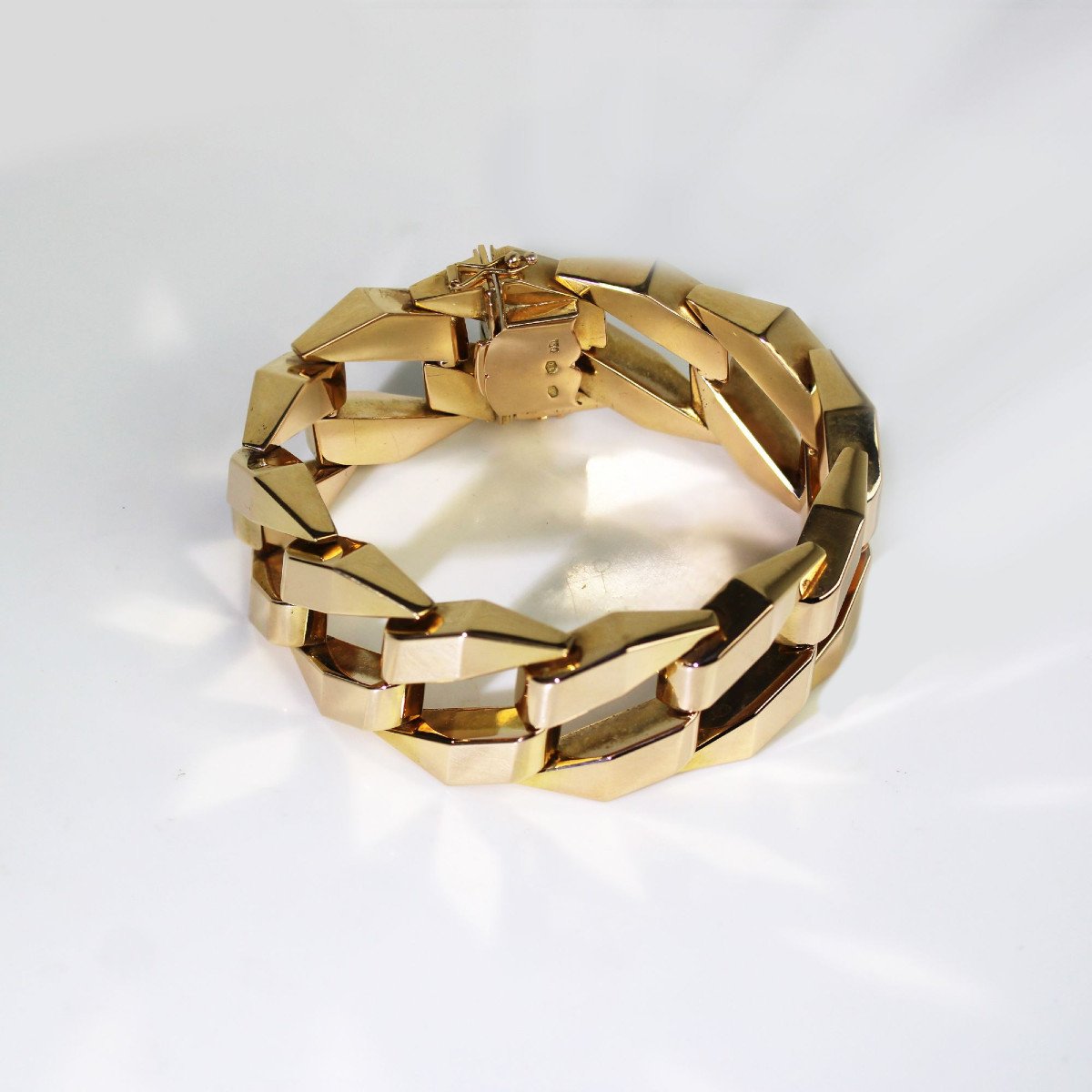 Geometric Gold Curb Bracelet-photo-3