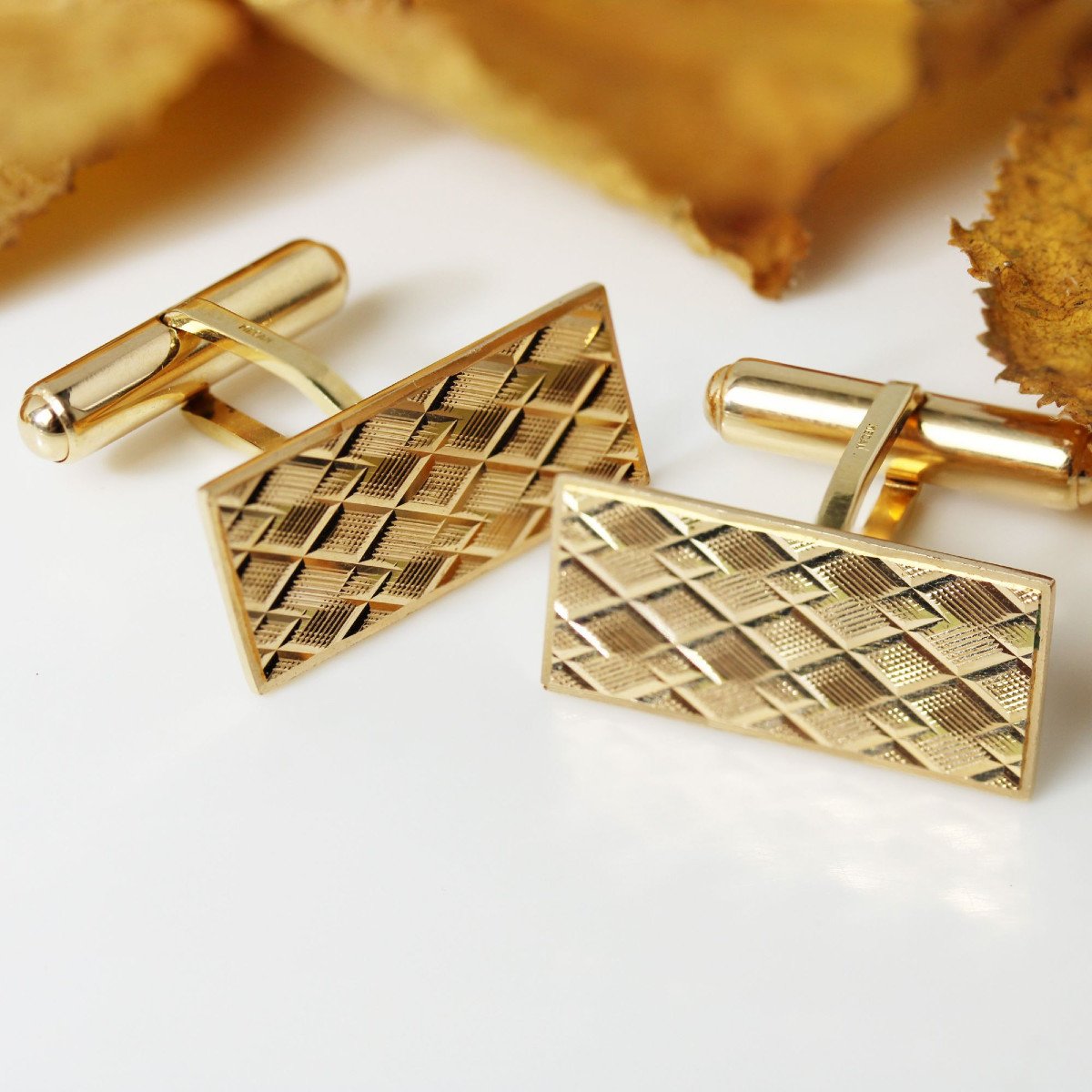 Chiseled Gold Cufflinks-photo-2