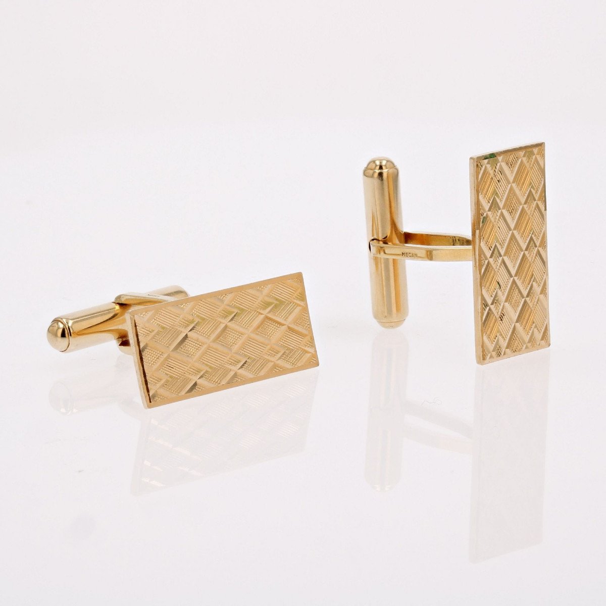 Chiseled Gold Cufflinks-photo-1