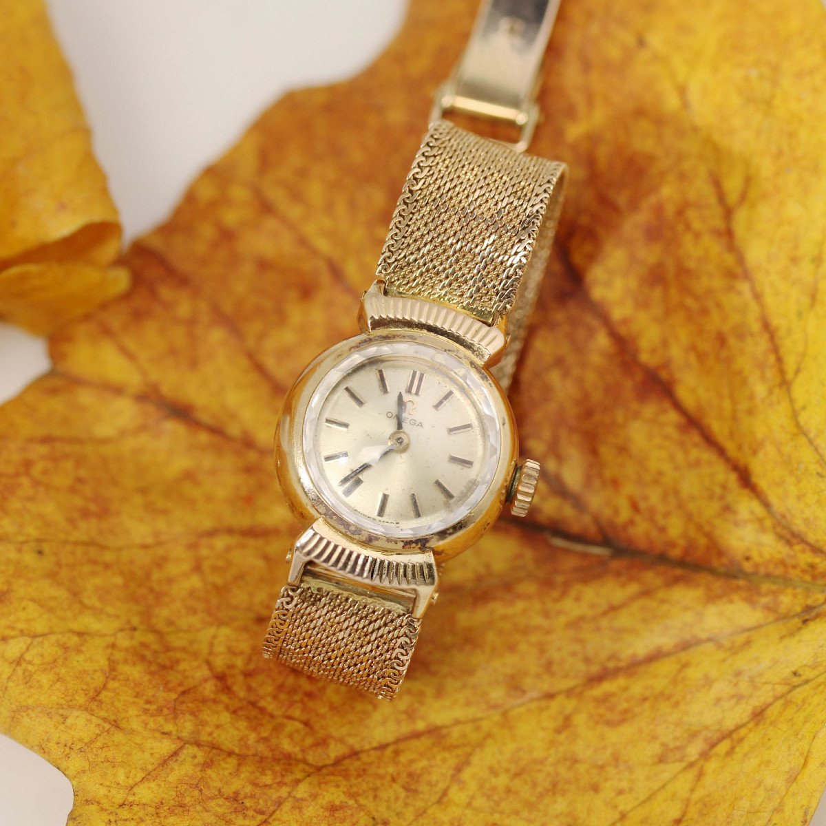 Omega Gold Ladies Watch-photo-2